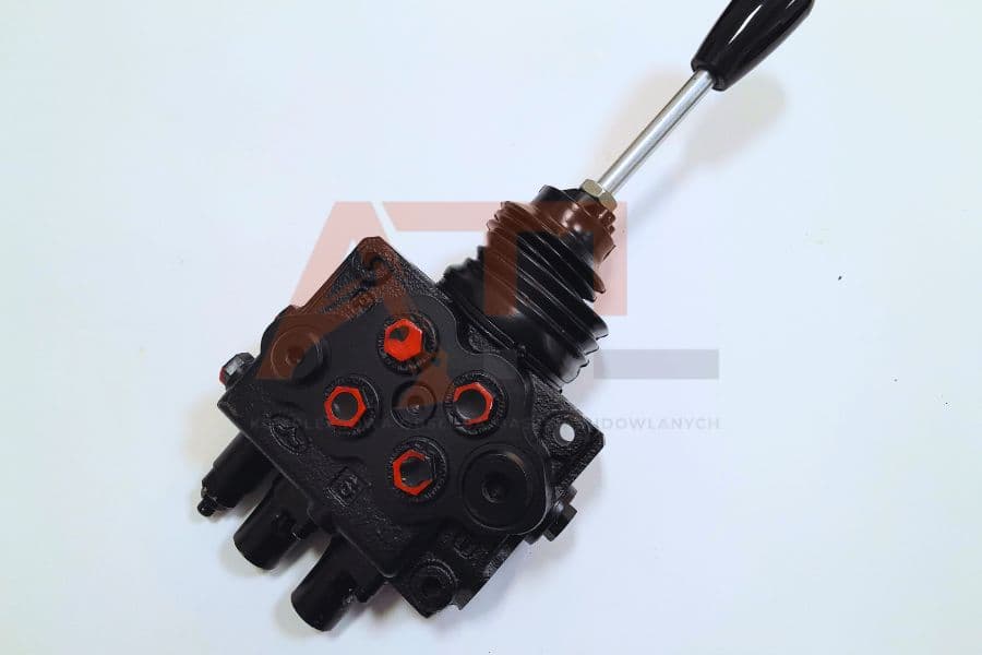 Rozdzielacz Terex Benford