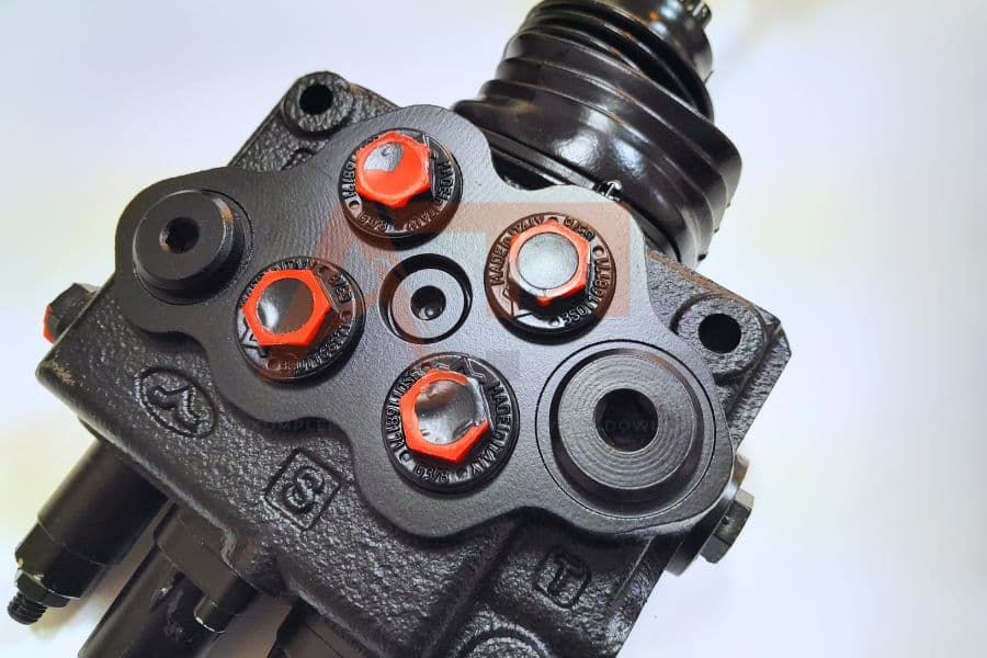 Rozdzielacz Terex Benford